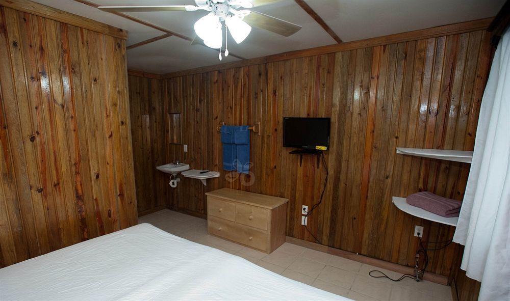 Pedro'S Hotel & Inn San Pedro  Ngoại thất bức ảnh