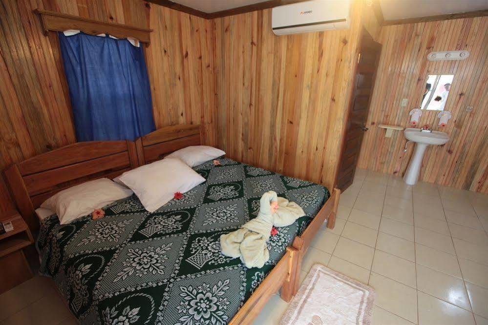 Pedro'S Hotel & Inn San Pedro  Ngoại thất bức ảnh