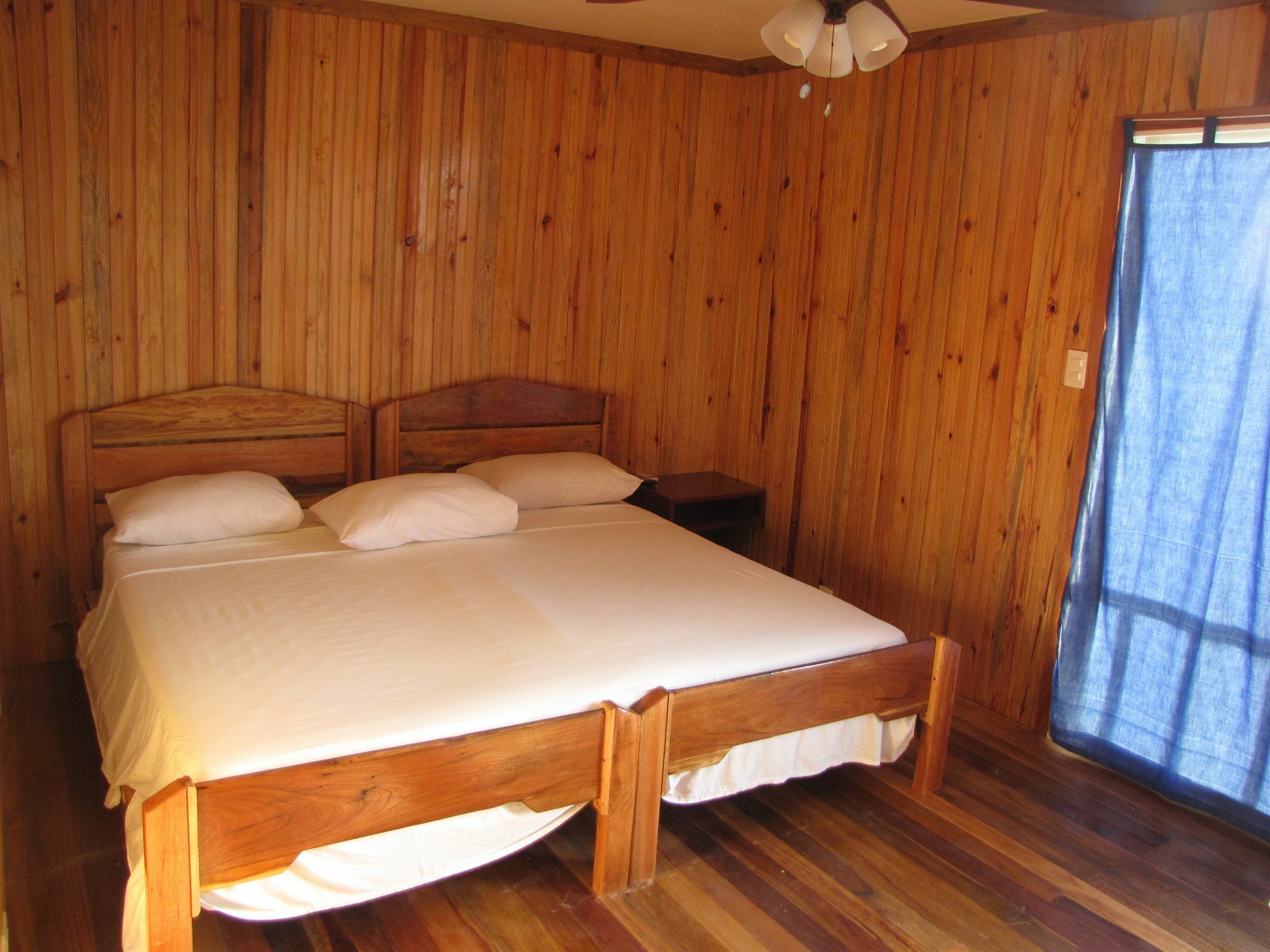 Pedro'S Hotel & Inn San Pedro  Ngoại thất bức ảnh